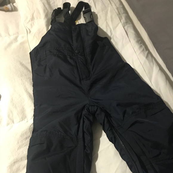 GAP Other - Gap toddler boys snowsuit size 2 years navy blue